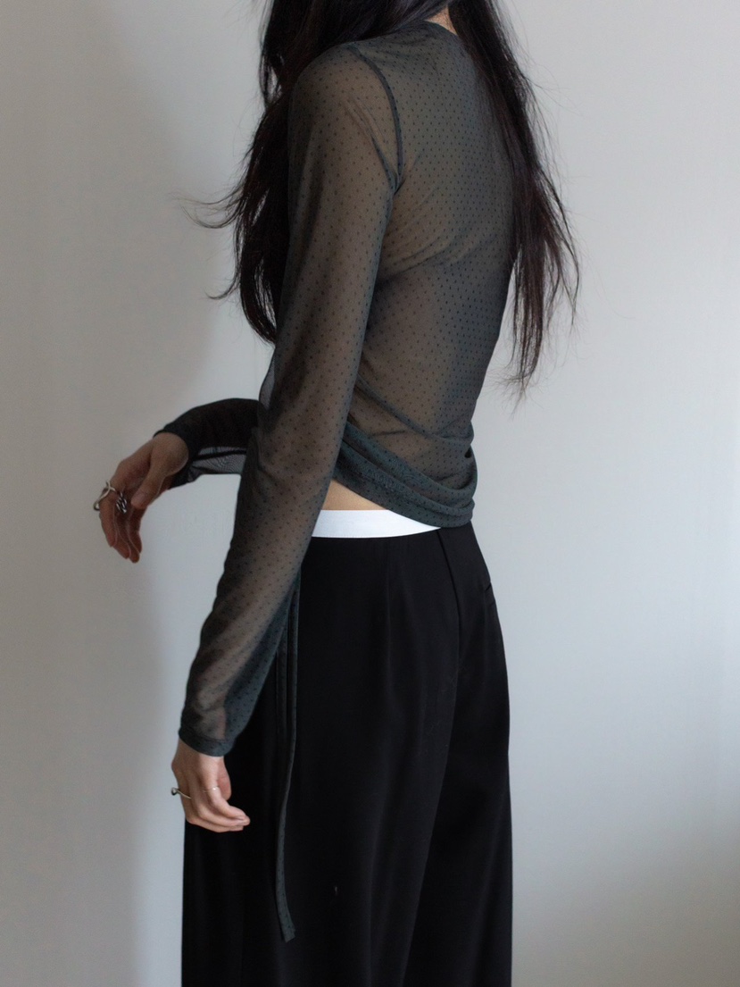 INSSENSE-A東大門㊣直郵女裝新款熱賣真品長袖T恤系帶透明INSSENSE-A長袖T恤