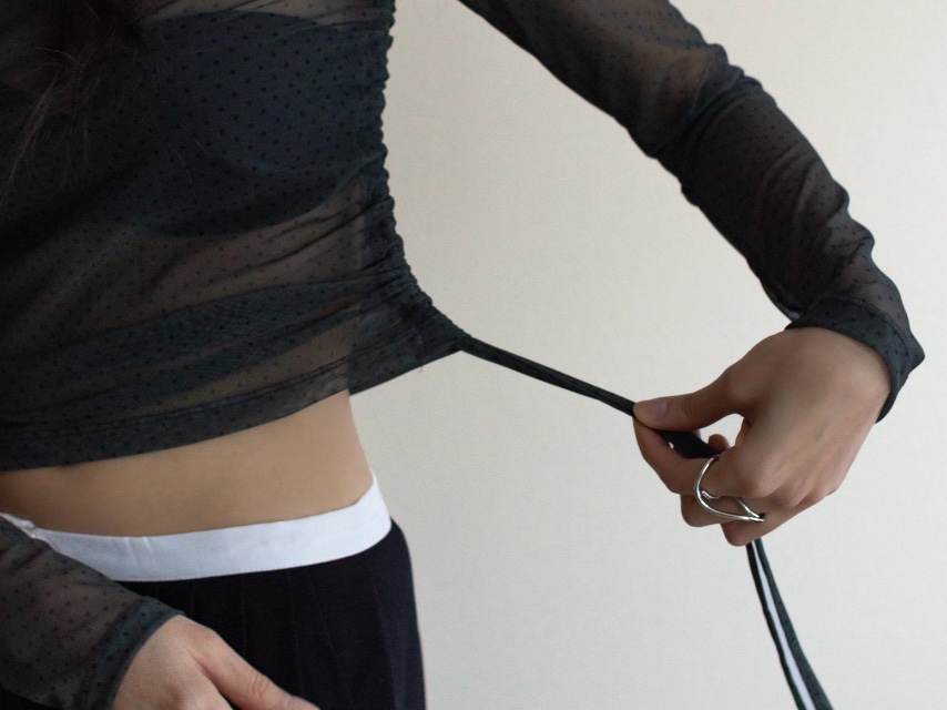 INSSENSE-A東大門㊣直郵女裝新款熱賣真品長袖T恤系帶透明INSSENSE-A長袖T恤