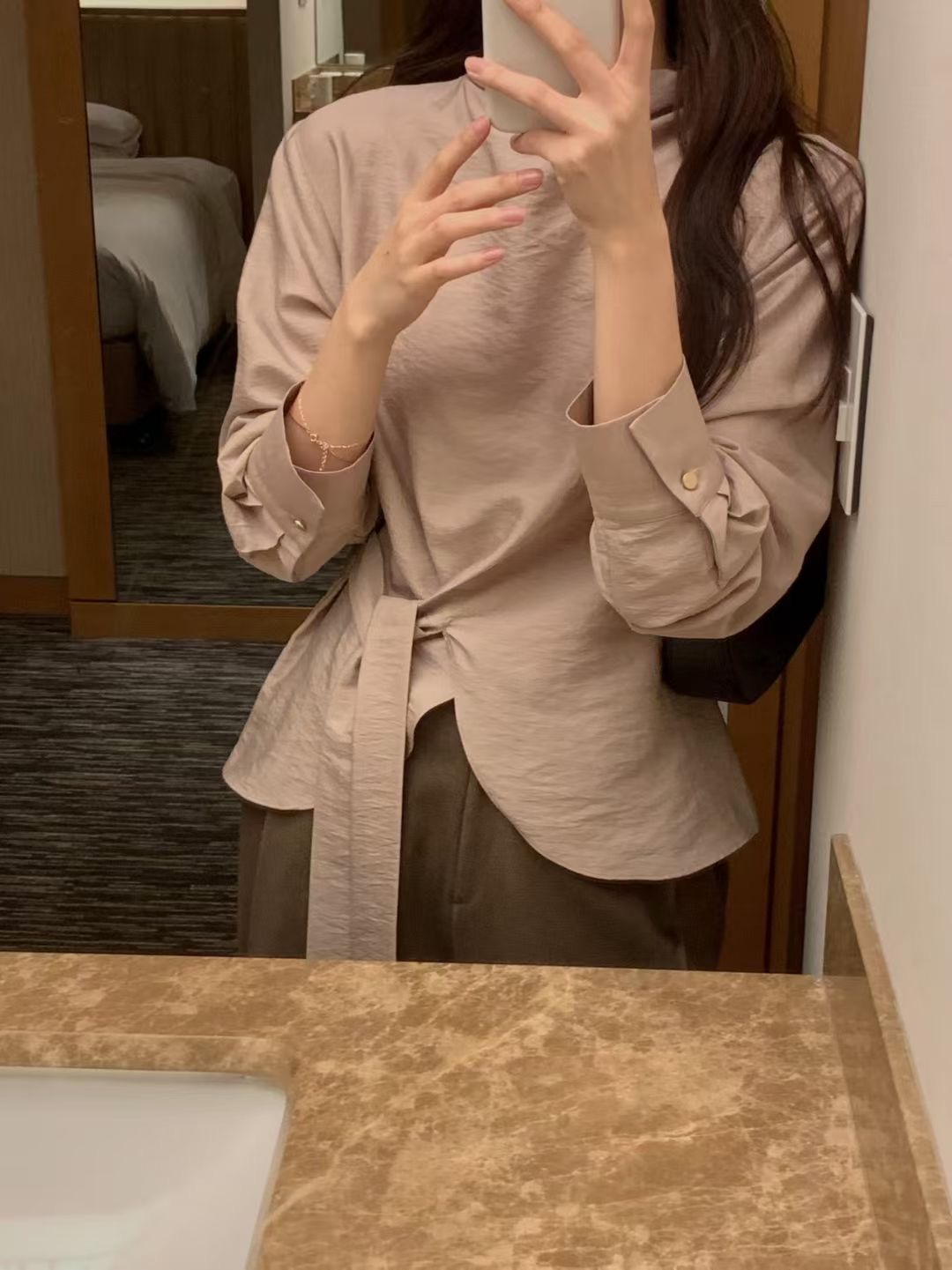 OSRO東大門㊣代購女裝新品推薦熱賣人氣25秋冬時尚襯衫蕾絲衫OSRO襯衫/蕾絲衫