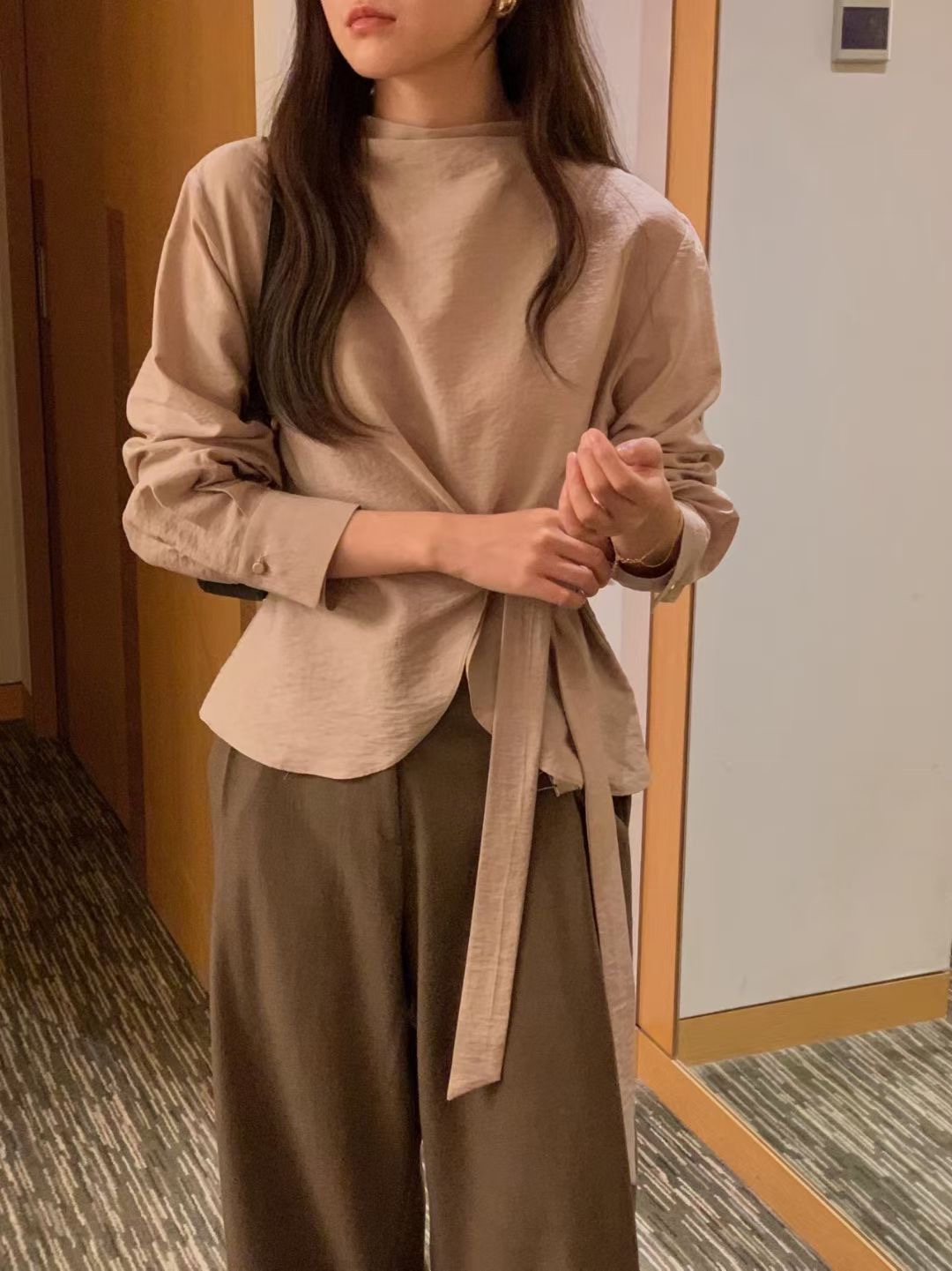 OSRO東大門㊣代購女裝新品推薦熱賣人氣25秋冬時尚襯衫蕾絲衫OSRO襯衫/蕾絲衫