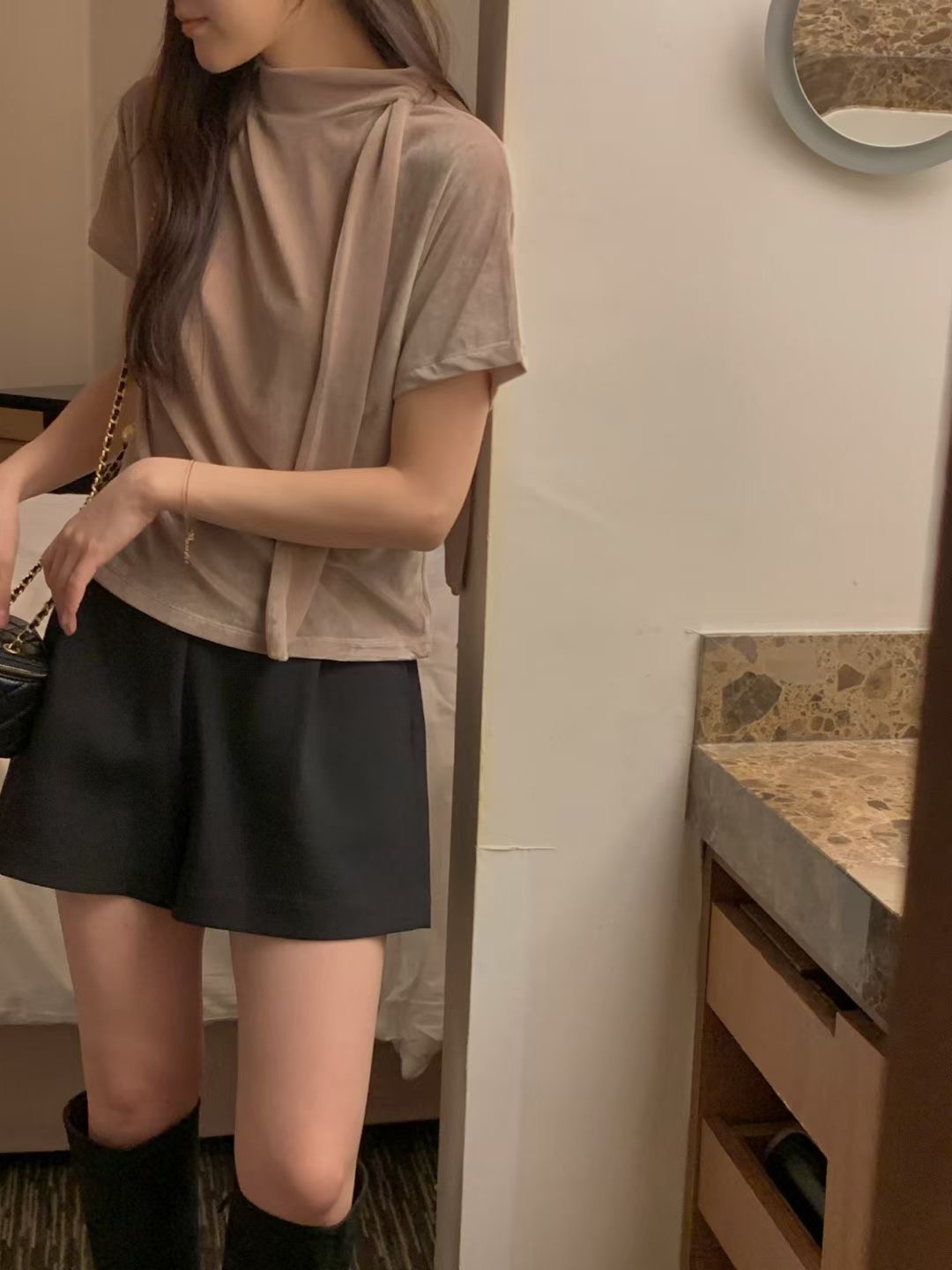 OSRO韓國代購㊣女士新款人氣熱賣25秋冬推薦職業時尚T恤天鵝絨OSROT恤