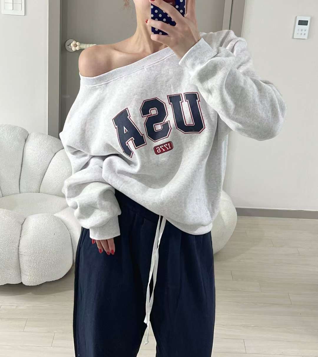 KITSCH東大門㊣代購女裝新款推薦休閑熱賣真品時尚職業衛衣KITSCH衛衣圖色1