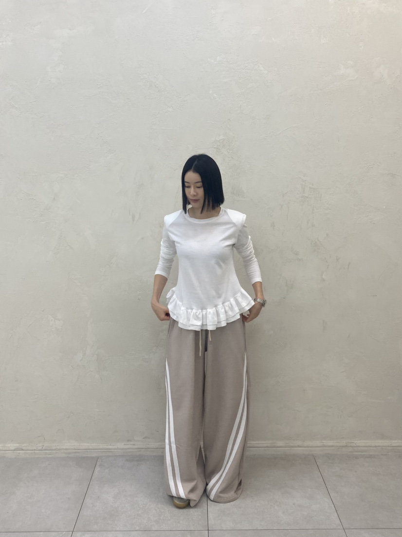 ROMANTIC NEWYORK東大門㊣代購女裝新款人氣25秋冬長袖T恤ROMANTIC NEWYORK長袖T恤