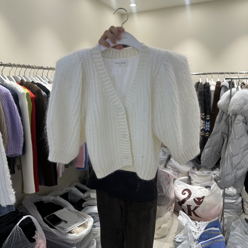 ENDOLPHIN韓國代購㊣女士新品人氣職業熱賣真品時尚毛衣馬海毛ENDOLPHIN毛衣圖色1