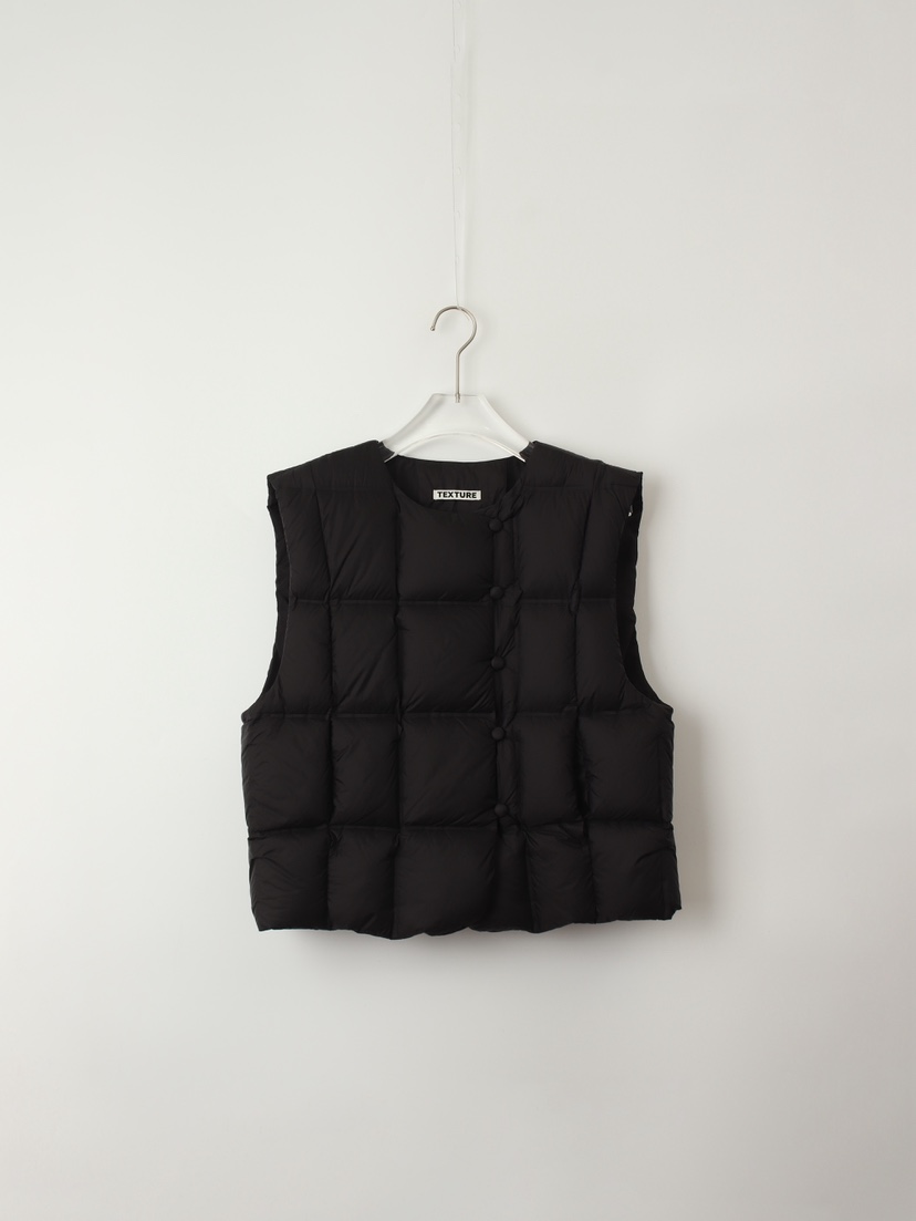 TEXTURE韓國直郵㊣女士新品真品推薦熱賣人氣休閑職業馬甲填充TEXTURE馬甲圖色2黑