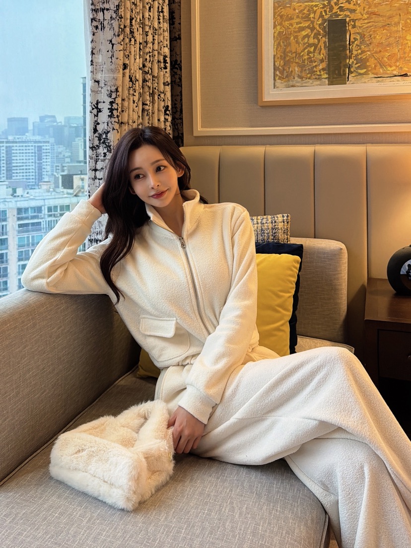 CLOTH東大門㊣直郵女士新品25秋冬推薦時尚職業套裝拉鏈套裝CLOTH套裝