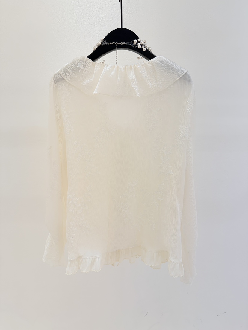 CORAL韓國代購㊣女士新品人氣襯衫蕾絲衫不含項鏈荷葉邊蕾絲CORAL襯衫/蕾絲衫