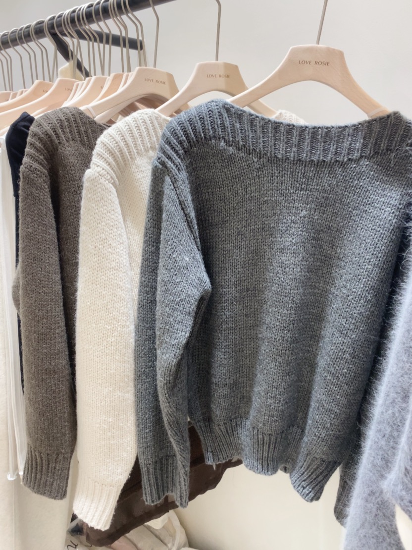 LOVE ROSIE東大門㊣直郵女裝新品時尚熱賣25秋冬職業針織衫LOVE ROSIE針織衫