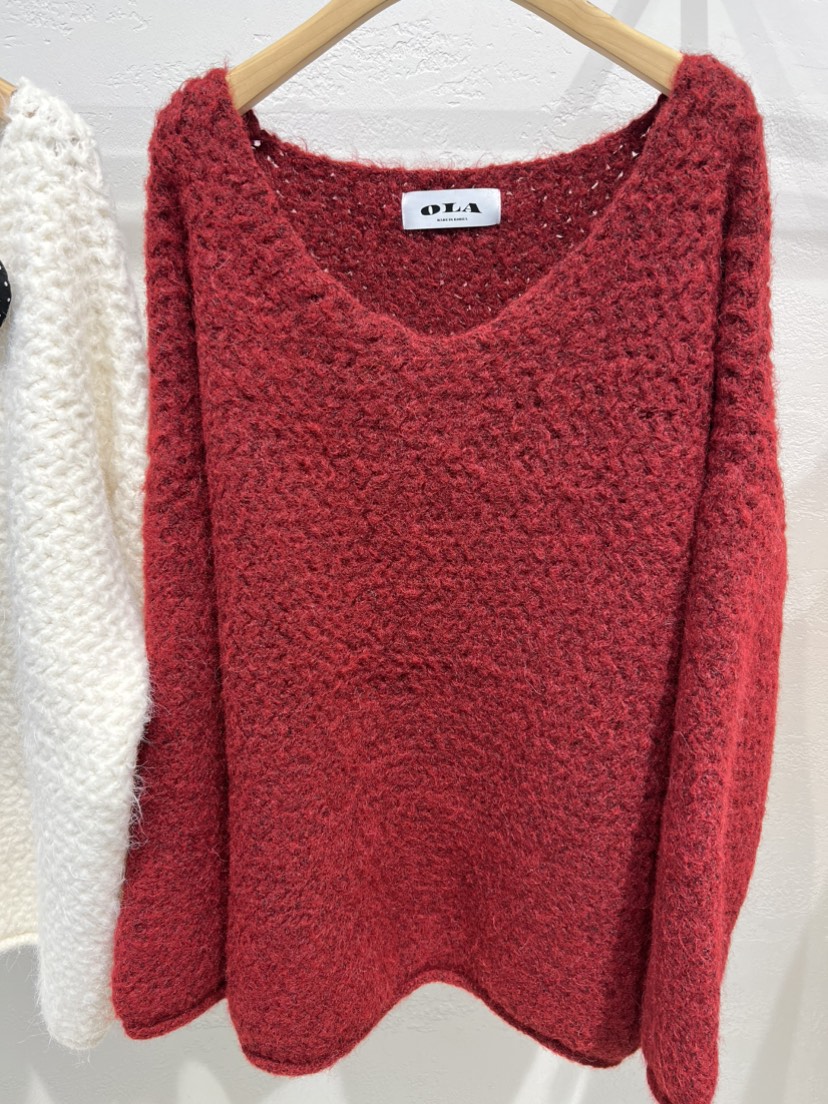 OLA東大門㊣直郵女裝新品職業熱賣人氣推薦時尚毛衣不含配飾mellor/OLA毛衣