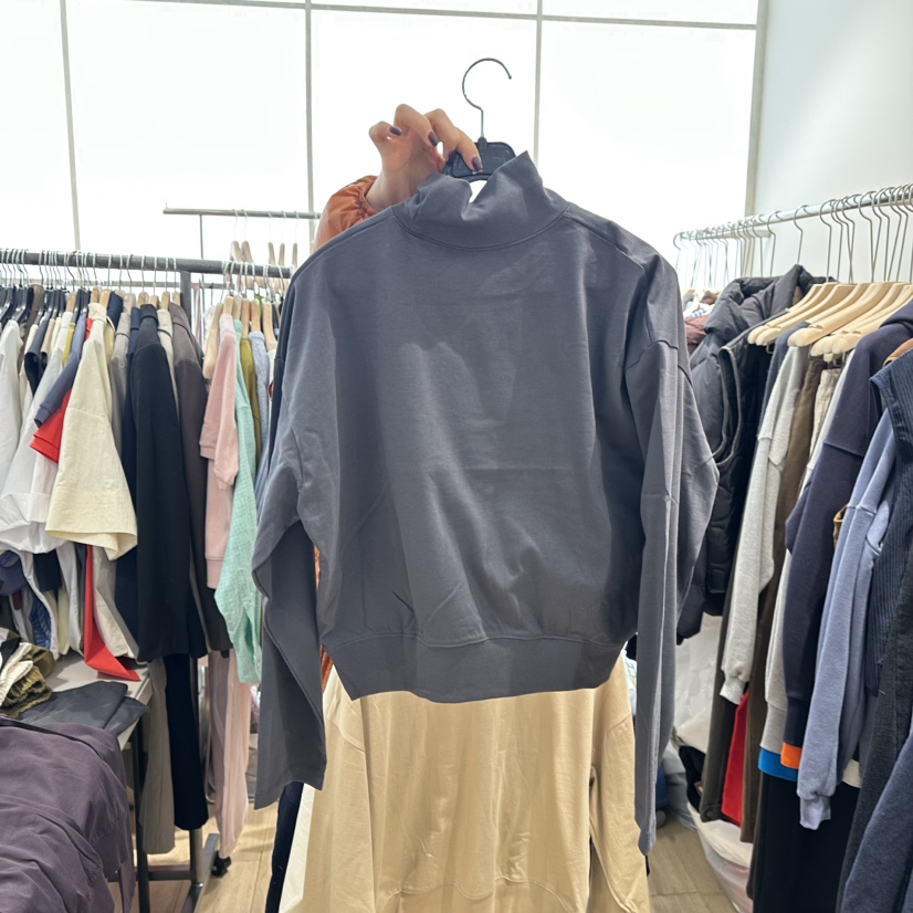 REVE-L東大門㊣直郵女士新品真品25秋冬休閑時尚長袖T恤高領REVE-L長袖T恤圖色3