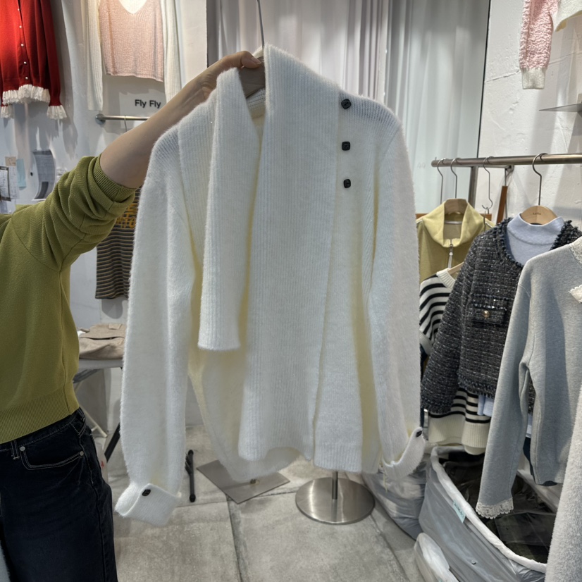 FLYFLY/LULULALLA/LIVE東大門㊣代購女士新品推薦毛衣含圍巾套裝FLYFLY/LULULALLA/LIVE毛衣圖色2