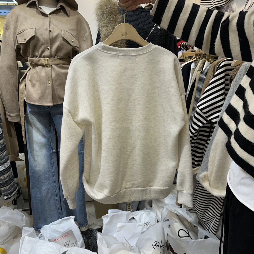 10 O'CLOCK東大門㊣代購女士新品時尚熱賣人氣衛衣加絨刺繡10 O'CLOCK衛衣