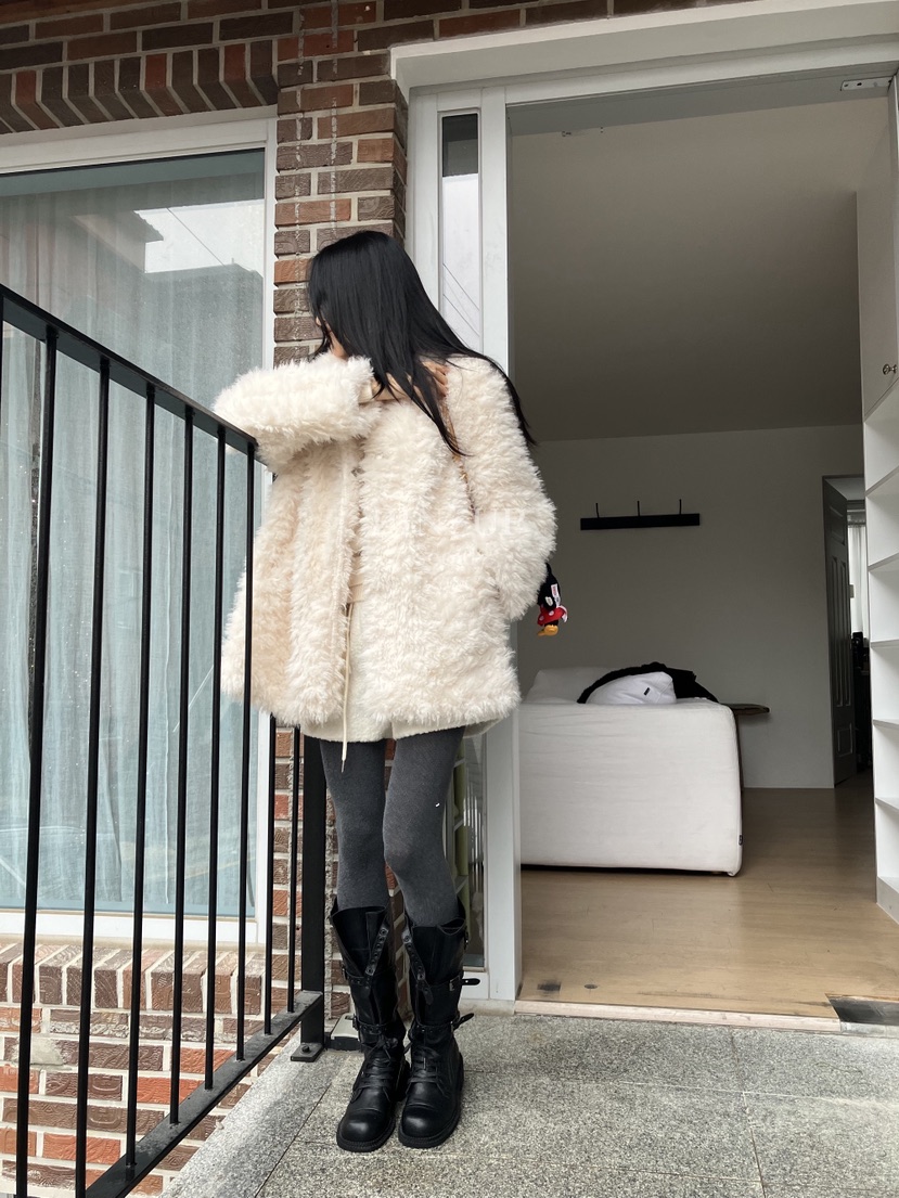 PIN-UP東大門㊣直郵女裝新品職業熱賣25秋冬人氣休閑短款大衣PIN-UP短款大衣