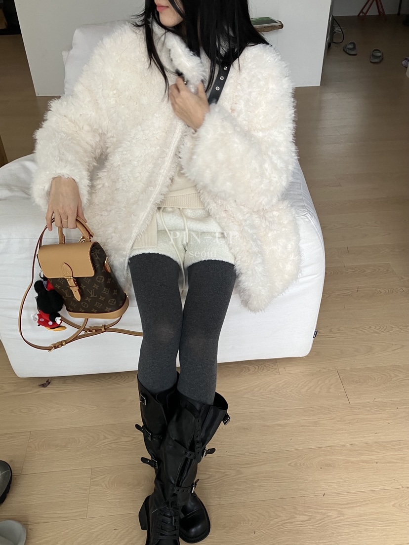 PIN-UP東大門㊣直郵女裝新品職業熱賣25秋冬人氣休閑短款大衣PIN-UP短款大衣