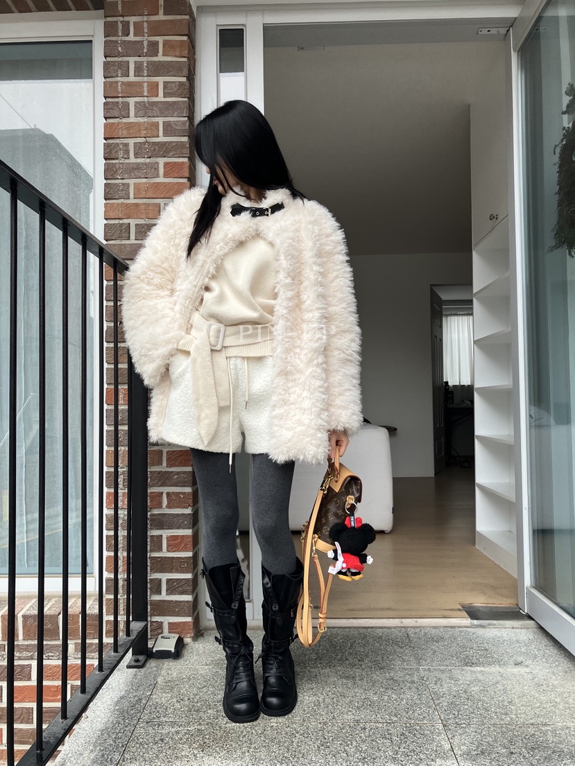 PIN-UP東大門㊣直郵女裝新品職業熱賣25秋冬人氣休閑短款大衣PIN-UP短款大衣