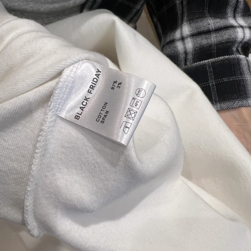BLACKFRIDAY韓國代購㊣女裝新品推薦休閑熱賣時尚人氣長袖T恤BLACK FRIDAY長袖T恤