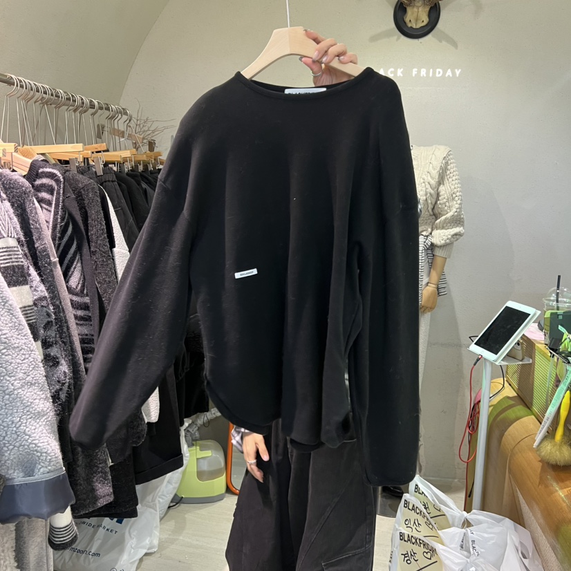 BLACKFRIDAY韓國代購㊣女裝新品推薦休閑熱賣時尚人氣長袖T恤BLACK FRIDAY長袖T恤圖色2
