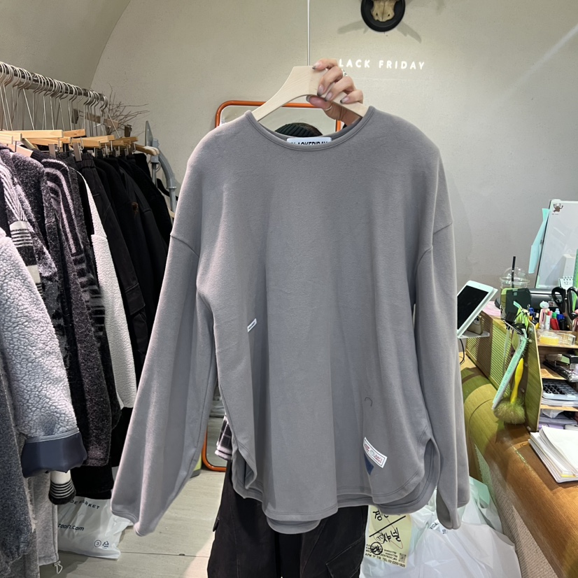 BLACKFRIDAY韓國代購㊣女裝新品推薦休閑熱賣時尚人氣長袖T恤BLACK FRIDAY長袖T恤圖色3
