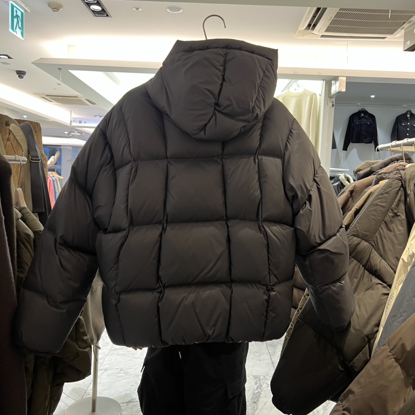 MOSCO東大門㊣直郵女裝新款時尚人氣真品熱賣職業短款羽絨服MOSCO短款羽絨服