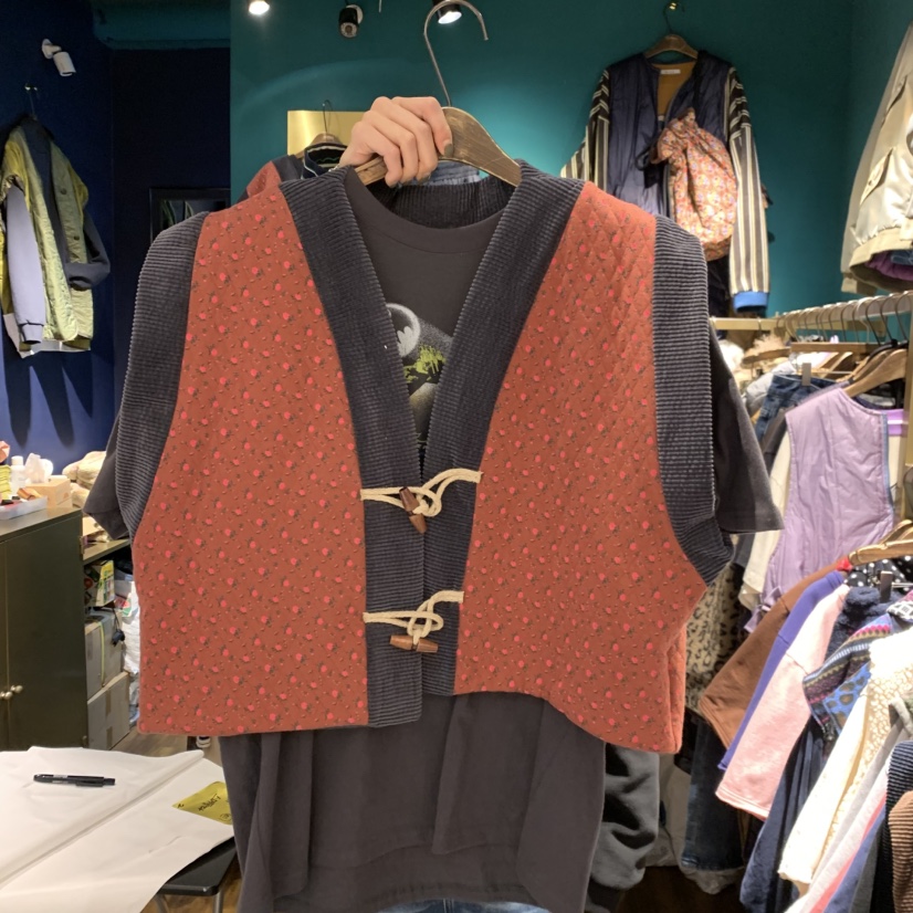 MERCI LINDA韓國代購㊣女士新品25秋冬馬甲不含內搭花朵絎縫MERCI LINDA馬甲圖色1