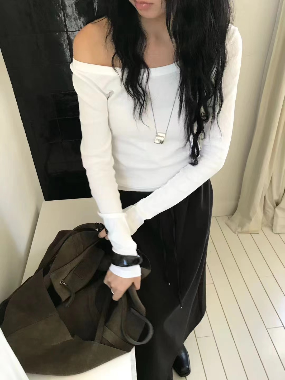 AVANDACE韓國直郵㊣女士新款人氣休閑25秋冬熱賣職業長袖T恤AVANDACE長袖T恤圖色1