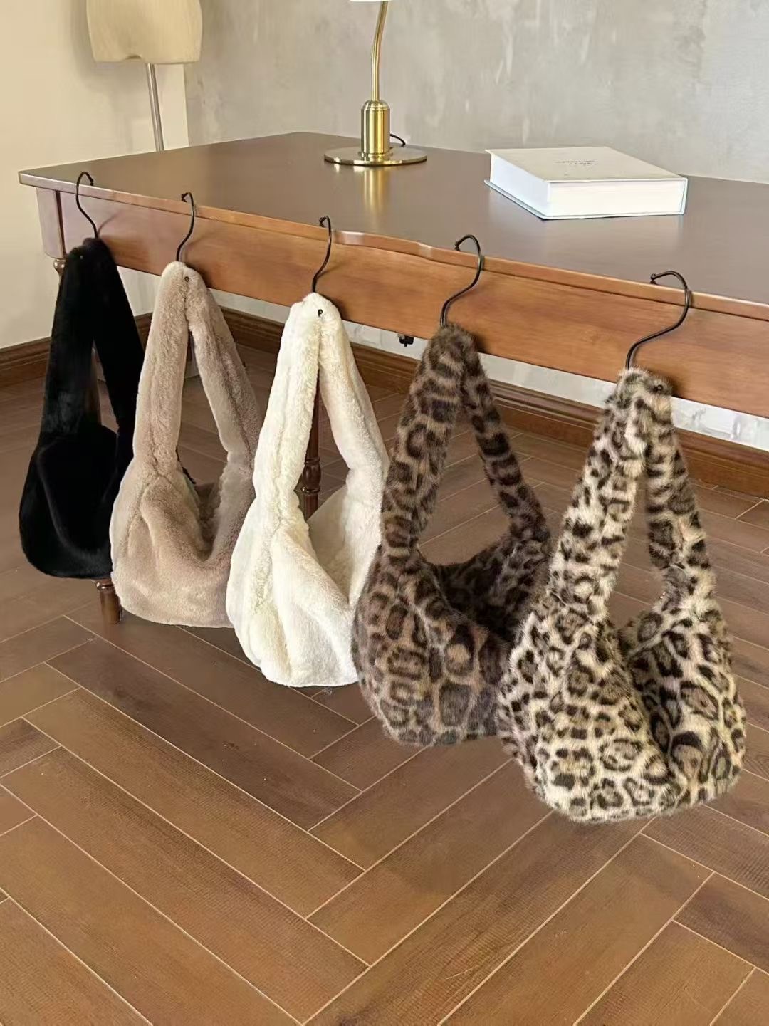 ORANGE-오렌지-OT韓國直郵㊣女士新款推薦職業手拿包腋下包ORANGE手拿包/腋下包