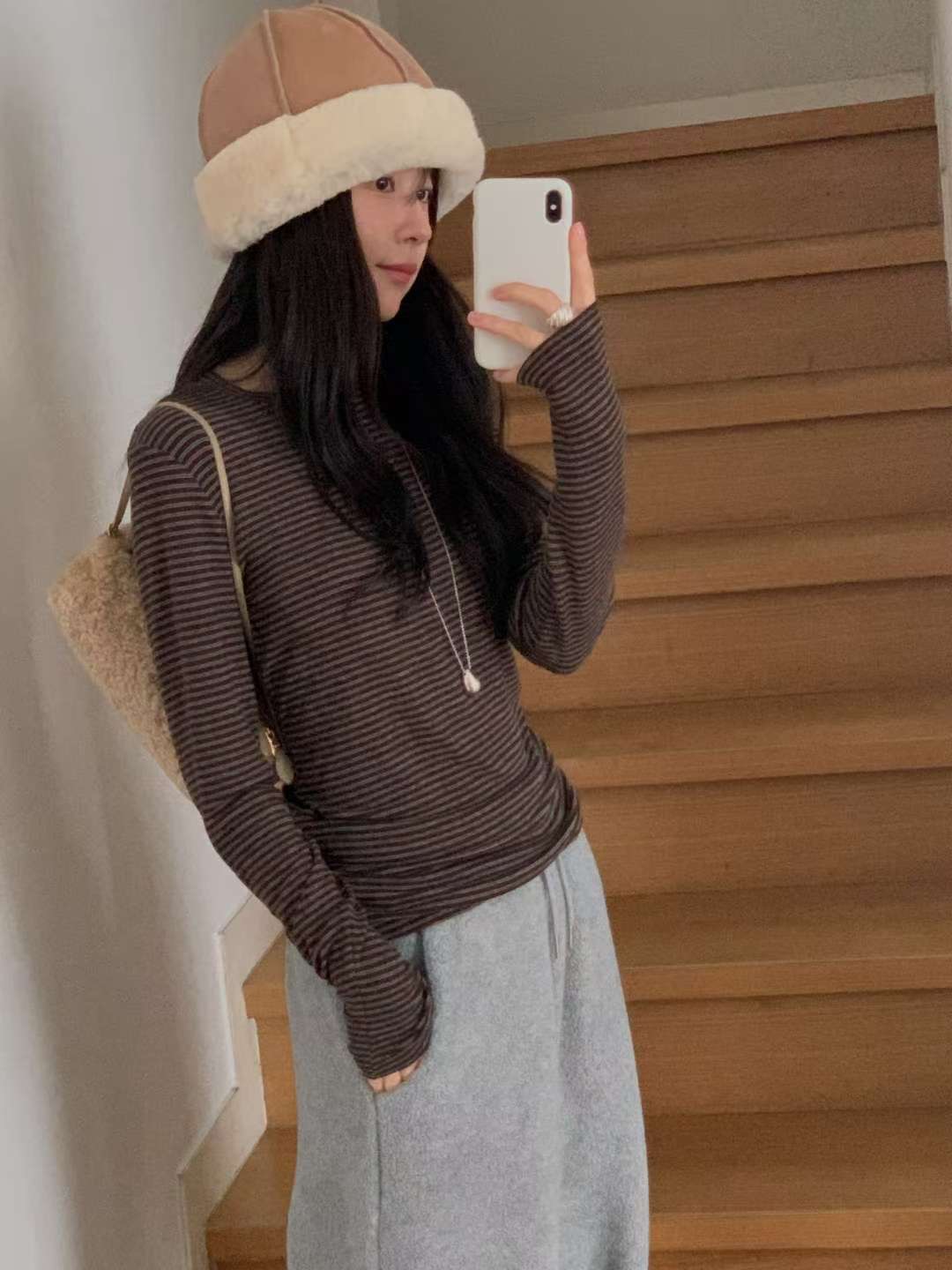 MIELLE-미엘르-OT韓國直郵㊣女裝新款人氣休閑25秋冬長袖T恤MIELLE-미엘르-OT長袖T恤圖色1