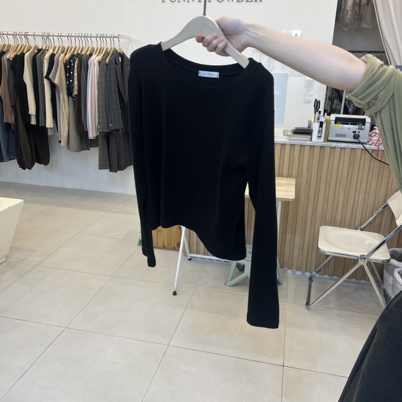 FUNNY POWDER韓國代購㊣女裝新品人氣熱賣真品長袖T恤天絲THE FUNNY長袖T恤圖色2