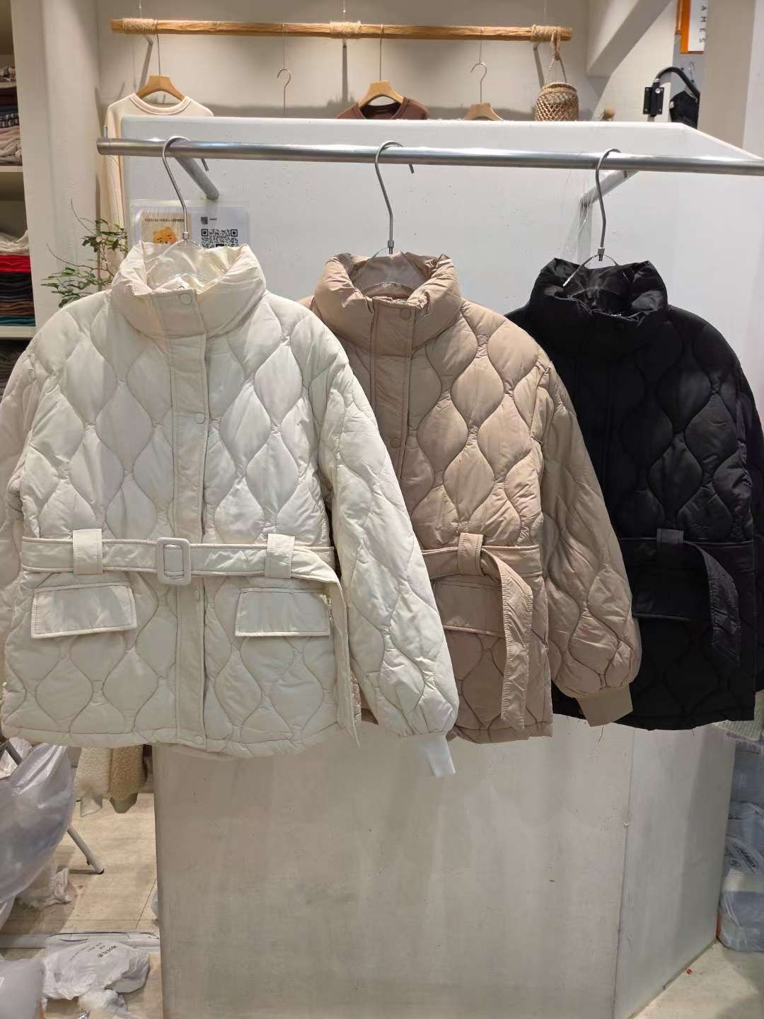 JAMES 제임스東大門㊣實拍女裝新品推薦休閑短款棉服含腰帶JAMES短款棉服