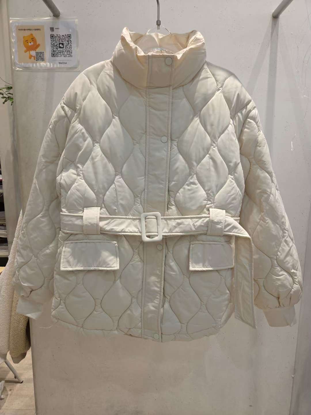 JAMES 제임스東大門㊣實拍女裝新品推薦休閑短款棉服含腰帶JAMES短款棉服圖色1