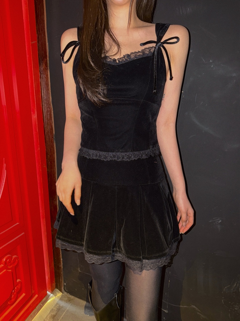 81 MARKET-L東大門㊣代購女士新款休閑熱賣真品吊帶背心絨81 MARKET-L吊帶/背心