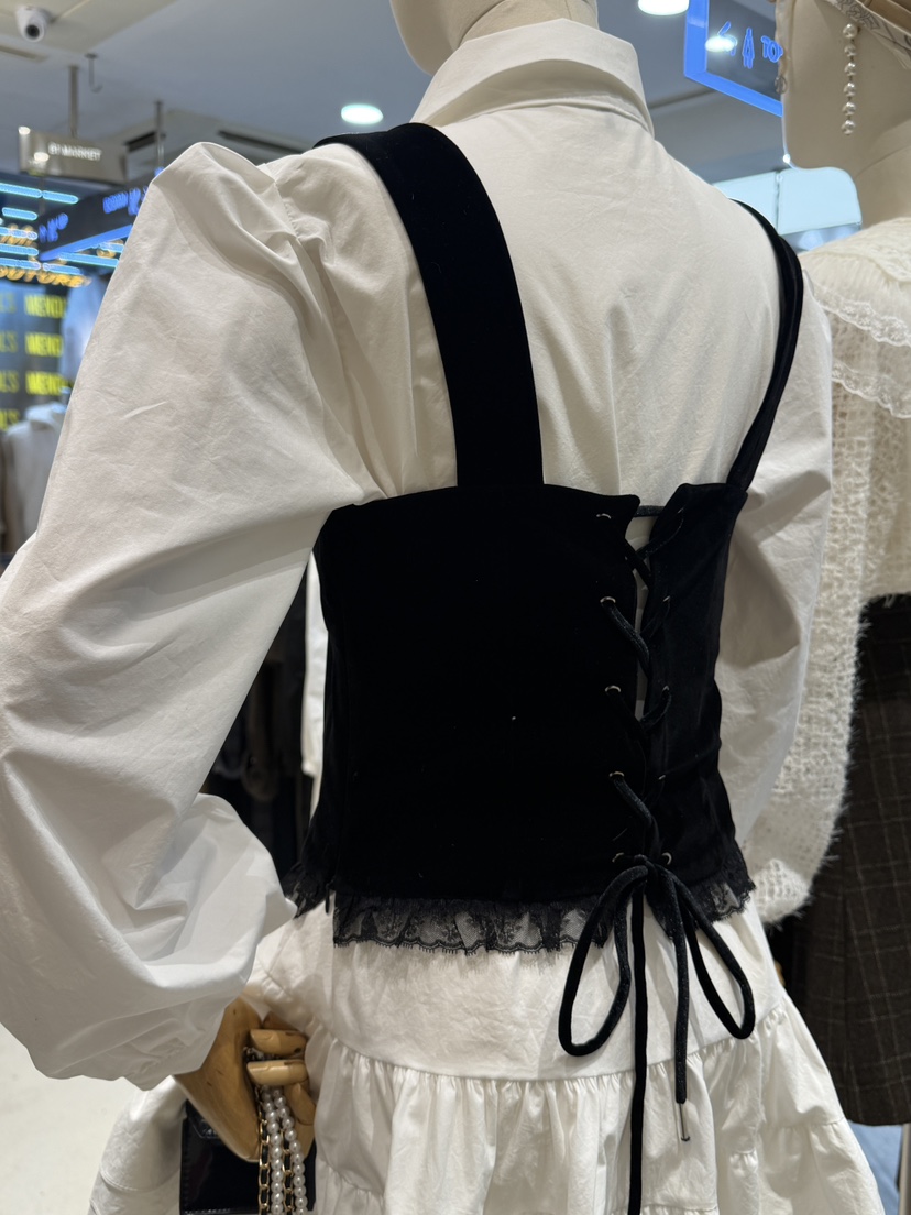 81 MARKET-L東大門㊣代購女士新款休閑熱賣真品吊帶背心絨81 MARKET-L吊帶/背心