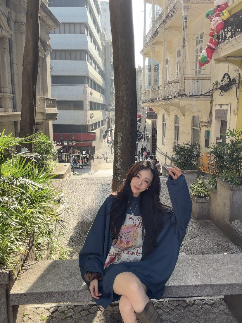 PALETTE-Q東大門㊣代購女士新品真品25秋冬人氣熱賣時尚衛衣PALETTE-Q衛衣