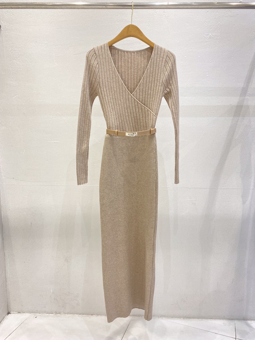 KC MARKET韓國代購㊣女士新款熱賣時尚25秋冬連衣裙不含腰帶KC MARKET連衣裙圖色1