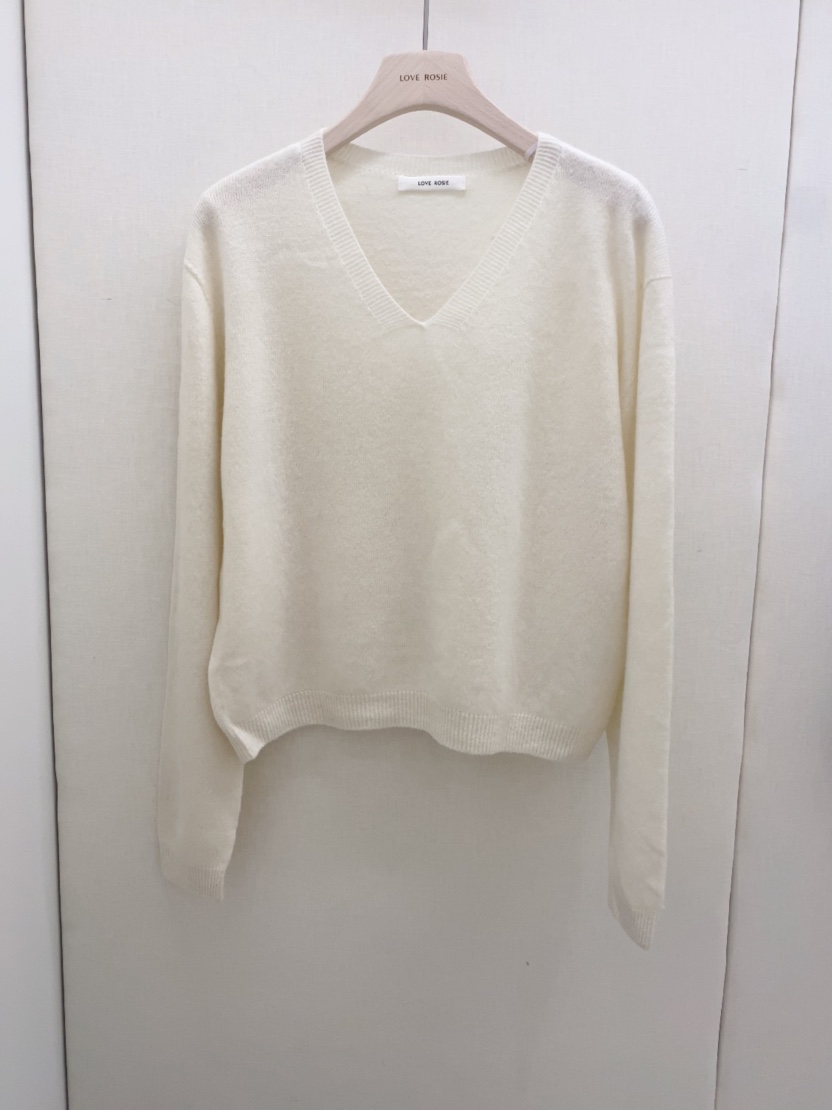 LOVE ROSIE韓國代購㊣女士新品時尚真品職業人氣針織衫V領LOVE ROSIE針織衫圖色2