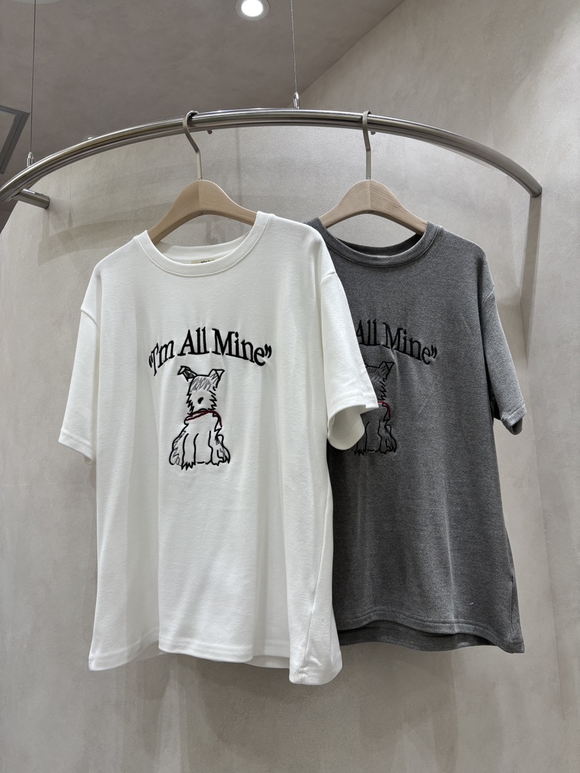 WHO IS SHE東大門㊣直郵女士新款休閑25秋冬時尚真品熱賣T恤WHO IS SHET恤