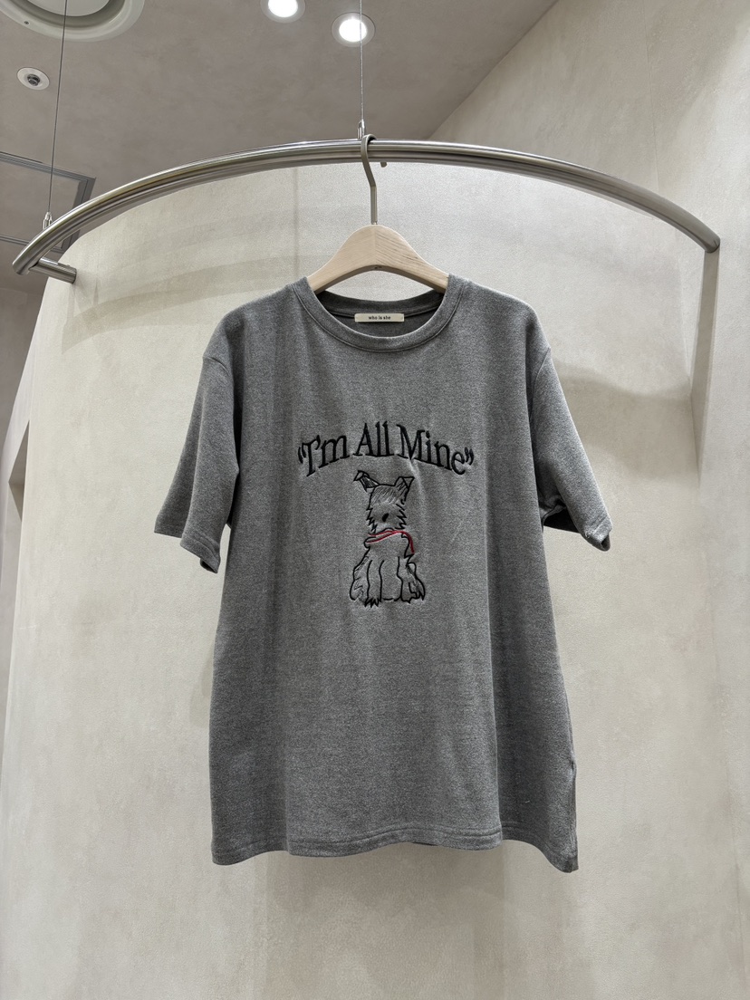 WHO IS SHE東大門㊣直郵女士新款休閑25秋冬時尚真品熱賣T恤WHO IS SHET恤圖色2