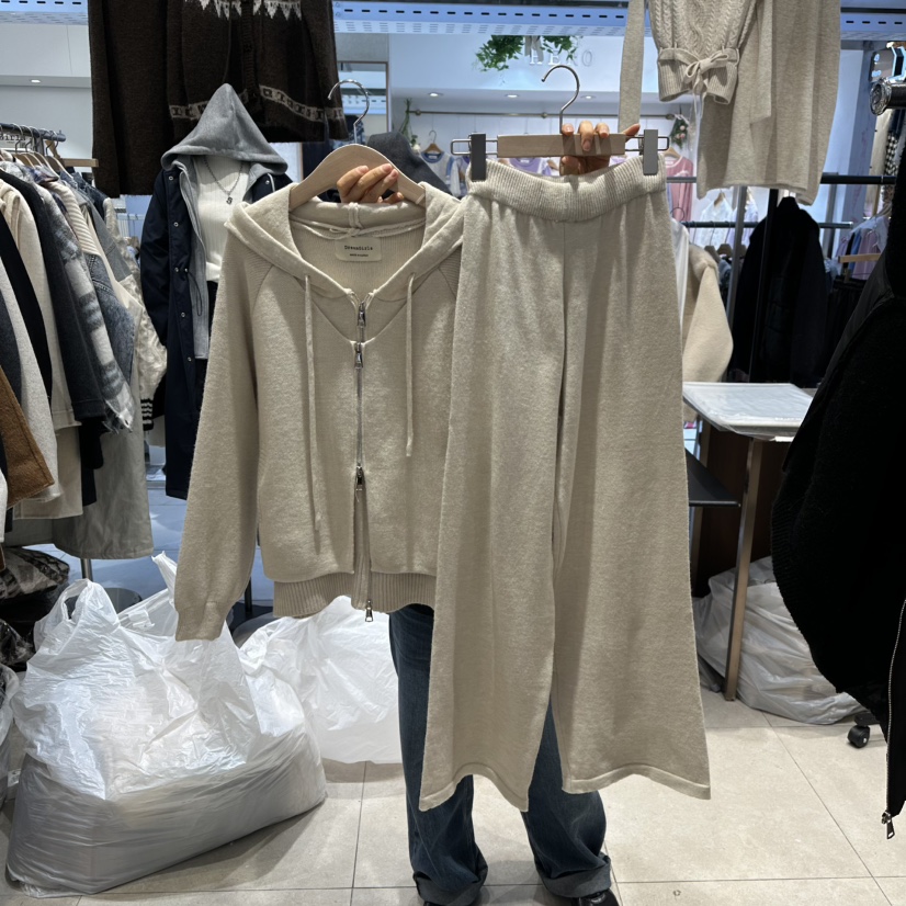 DREAM GIRIS/HOT PLACE韓國直郵㊣女士新款真品套裝雙層DREAM GIRIS/HOT PLACE套裝圖色2