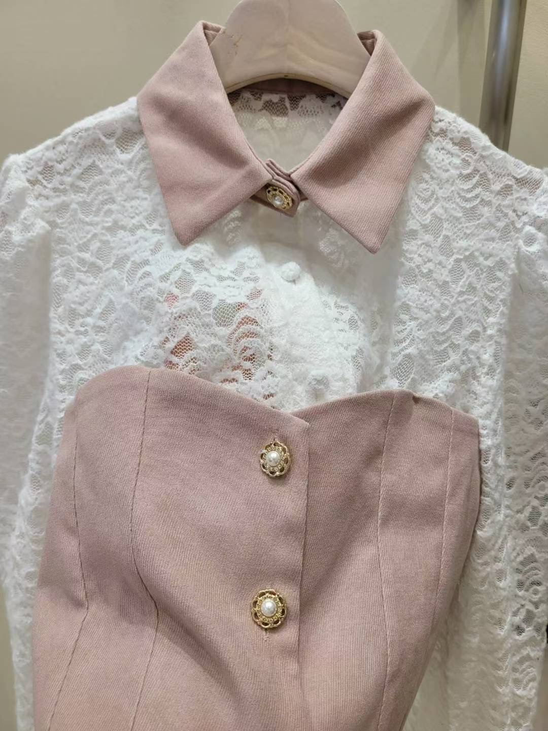 SUGAR-슈가-T東大門㊣代購女裝新品熱賣推薦真品襯衫蕾絲衫SUGAR襯衫/蕾絲衫