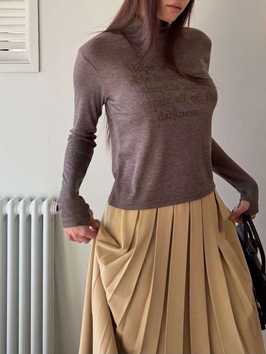 SIENNE-T東大門㊣實拍女士新品人氣25秋冬真品長袖T恤保暖SIENNE-T長袖T恤圖色2