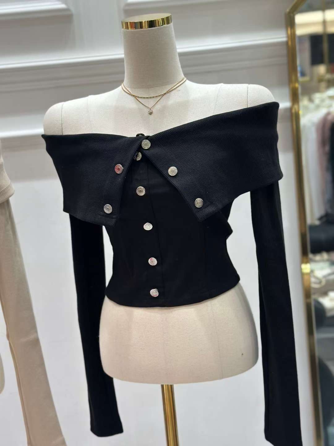 HEE SHOP東大門㊣直郵女裝新品推薦時尚職業熱賣人氣長袖T恤HEE SHOP長袖T恤圖色1