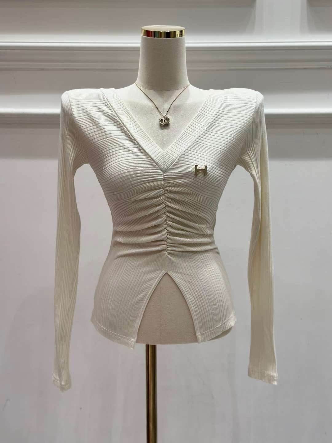 HEE SHOP韓國代購㊣女裝新款25秋冬人氣熱賣真品職業長袖T恤HEE SHOP長袖T恤圖色2