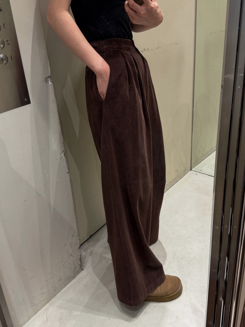 81 MARKET-L韓國直郵㊣女裝新款熱賣時尚休閑褲燈芯絨條紋81 MARKET-L休閑褲