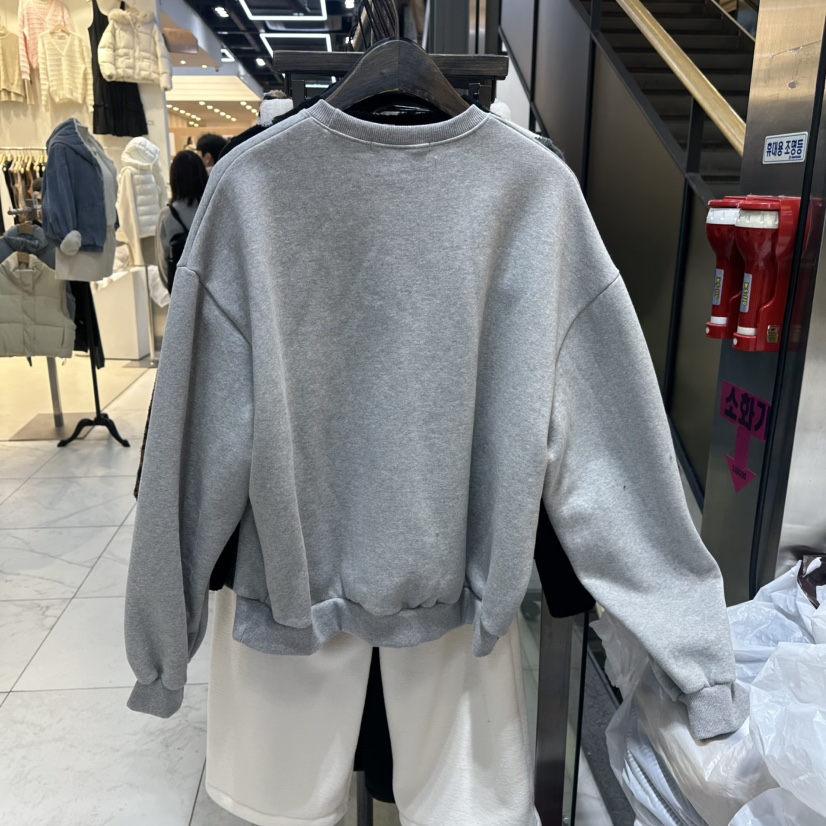 A2/D2東大門㊣直郵女裝新品真品時尚熱賣人氣推薦衛衣加絨A2/D2衛衣