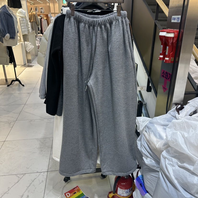 A2/D2東大門㊣直郵女裝新款人氣時尚熱賣職業推薦25秋冬休閑褲A2/D2休閑褲圖色2