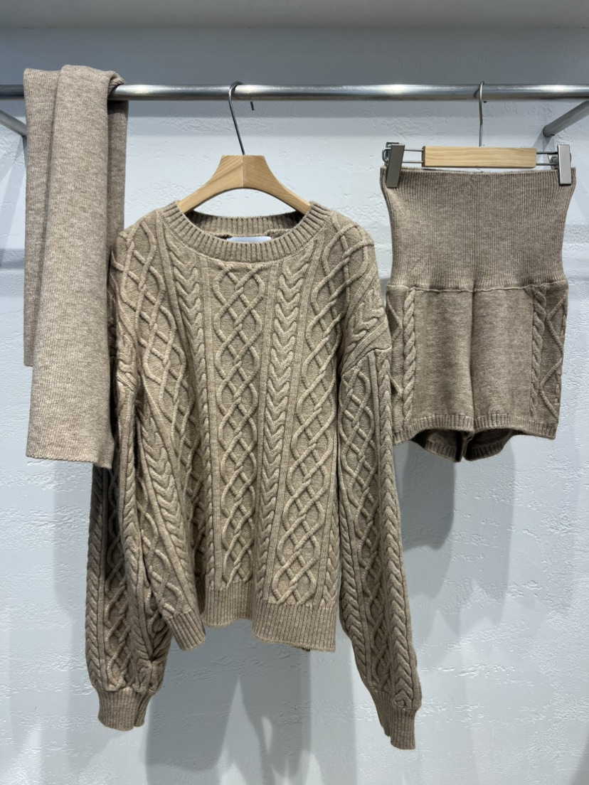 OLA韓國直郵㊣女士新款職業25秋冬真品休閑人氣套裝三件套圍巾mellor/OLA套裝圖色2