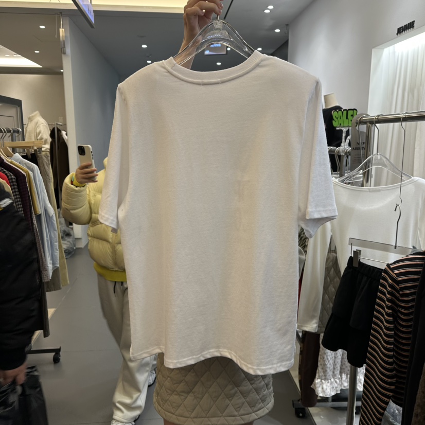 JENNIE東大門㊣實拍女士新款真品熱賣25秋冬職業人氣時尚T恤JENNIE/VENEFITT恤