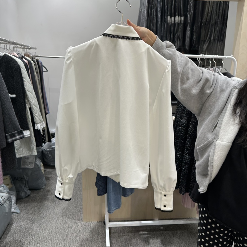 NAPKIN東大門㊣直郵女士新品時尚熱賣人氣襯衫蕾絲衫蕾絲圍巾NAPKIN襯衫/蕾絲衫