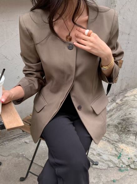 LOUNGE VERA東大門㊣代購女裝新款真品推薦25秋冬人氣夾克LOUNGE VERA-2件訂夾克