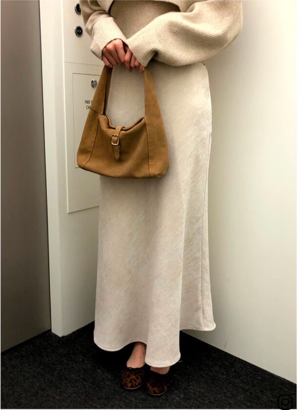 LOUNGE VERA韓國代購㊣女士新品職業時尚休閑推薦人氣長裙LOUNGE VERA-2件訂長裙